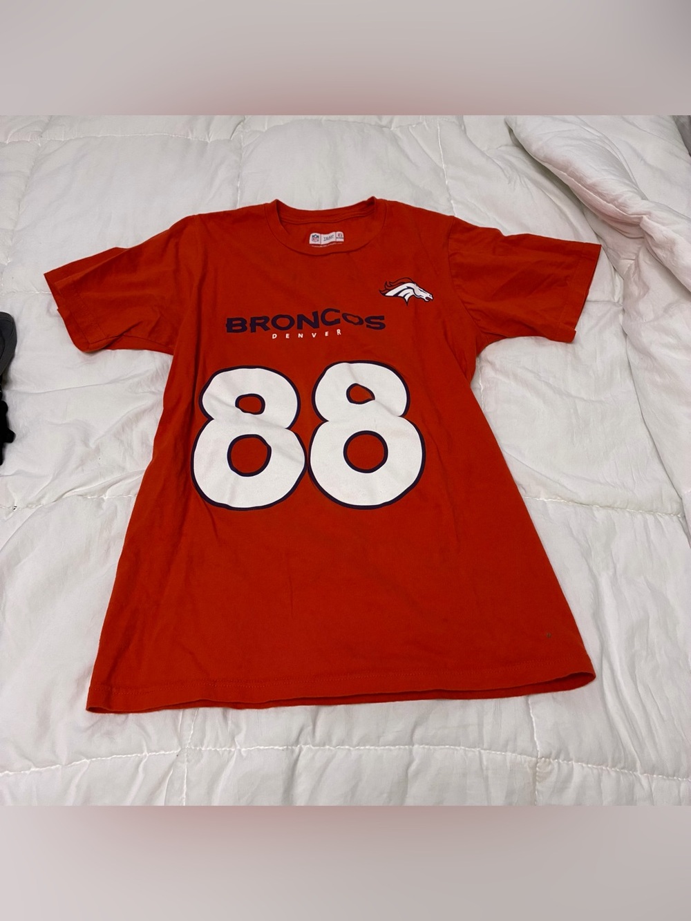 NFL team apparel Denver Broncos 88 Thomas T-shirt